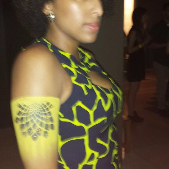 Giraffe Print Romper with pockets Size M Preloved - Picture 6 of 6